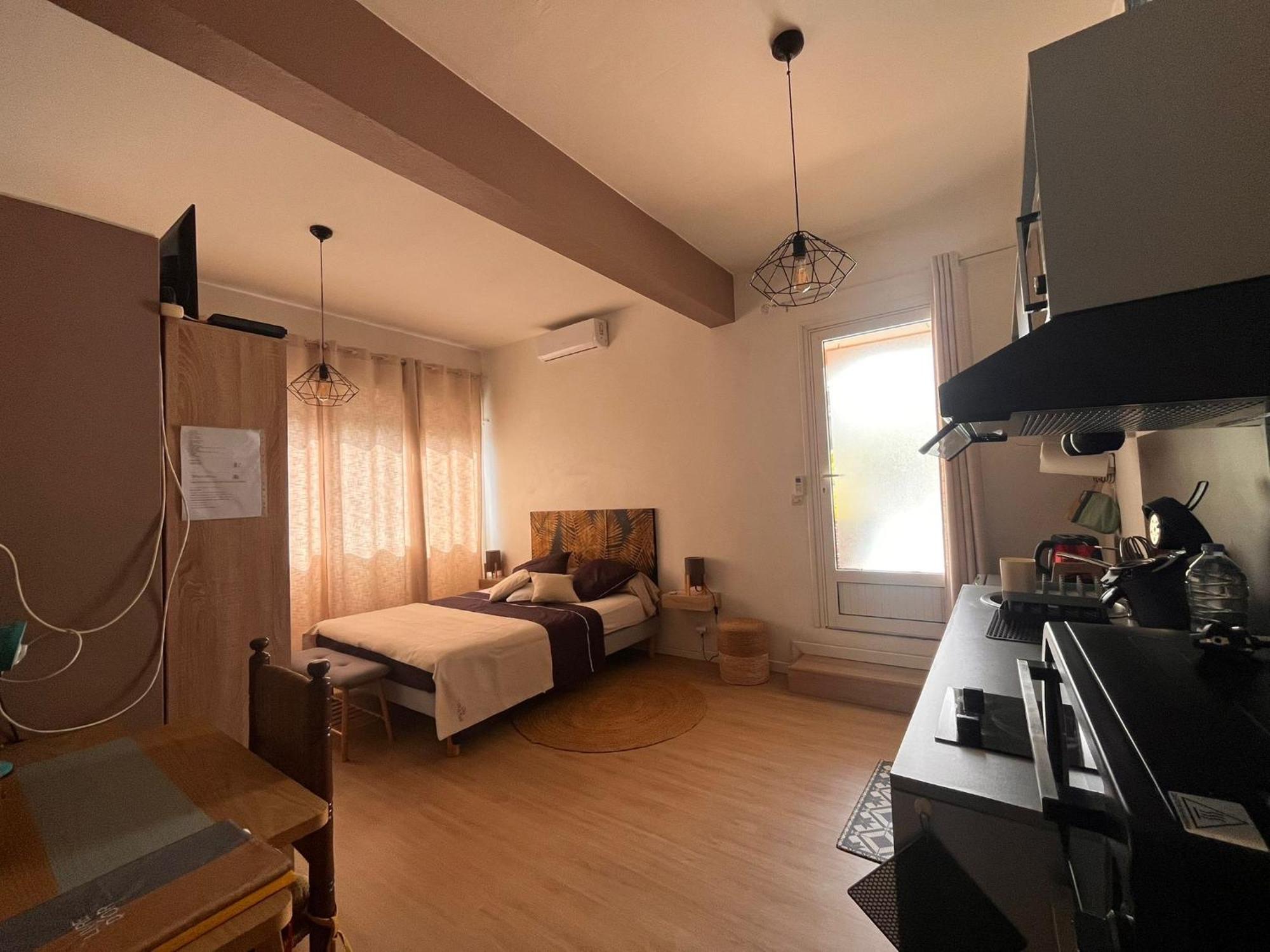 Studio Cosy Avec Piscine Dans Une Villa Saint-Denis Exteriér fotografie